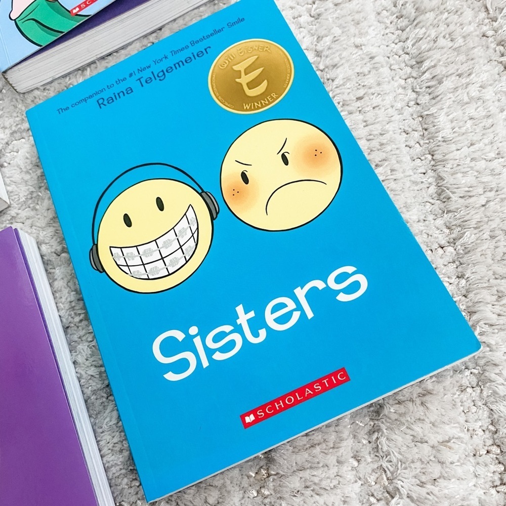 Raina Telgemeier Books - Picture 4 of 10